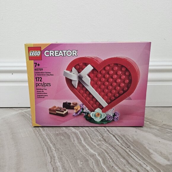 New LEGO 40759 VALENTINE'S DAY Chocolate Box - Picture 1 of 4